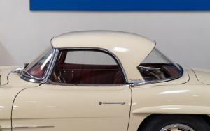 Mercedes-Benz 300 SL Roadster 1961 года  (NA)